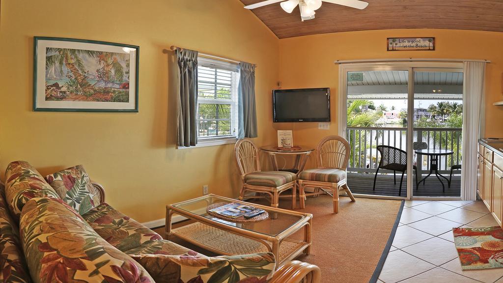 Manatee Bay Inn Форт Майерс Бич Экстерьер фото