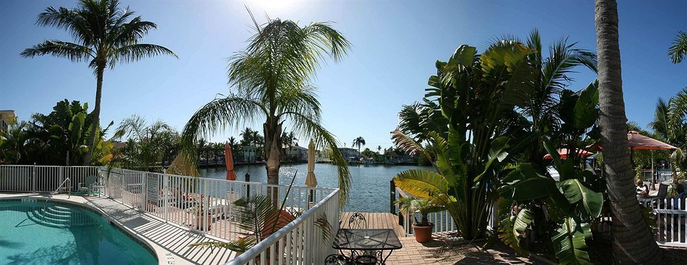 Manatee Bay Inn Форт Майерс Бич Экстерьер фото